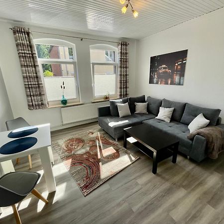 Gemuetliche Eg-Wohnung Im Herzen Schleswig-Holsteins Neumünster Exteriör bild